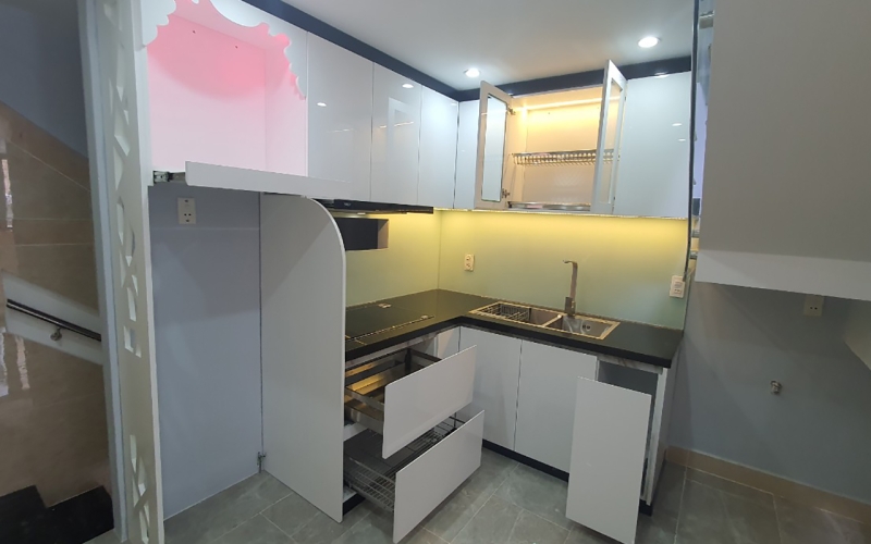 Thi Công Tủ Bếp Nhà Anh Trung Q10