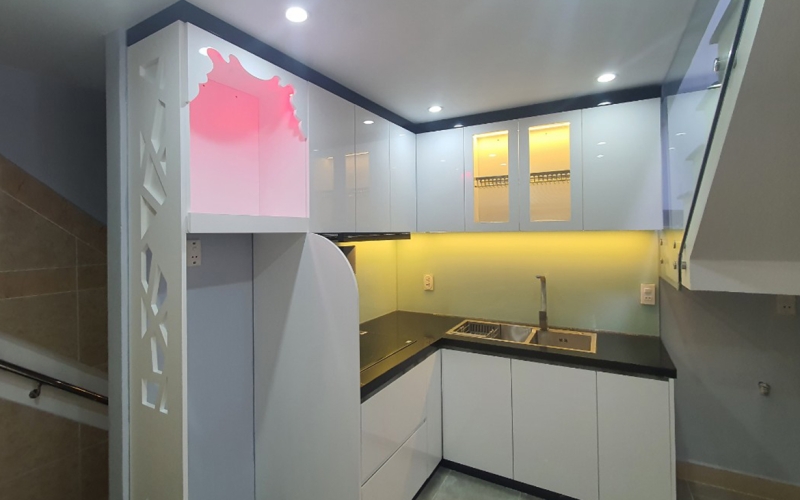 Thi Công Tủ Bếp Nhà Anh Trung Q10