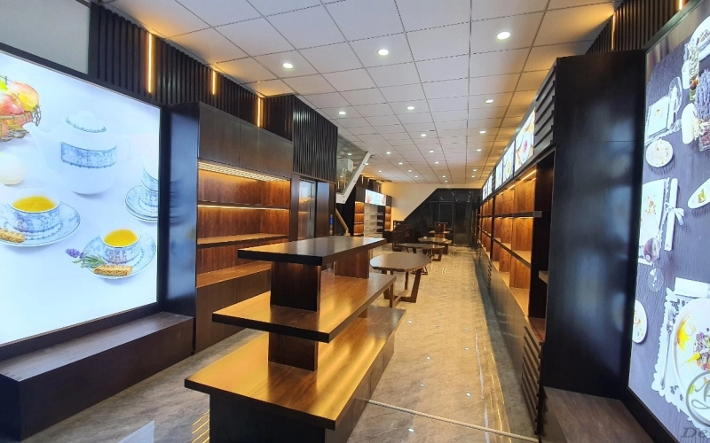 THI CÔNG SHOWROOM GỐM SỨ MINH LONG I - CN ĐẮC NÔNG