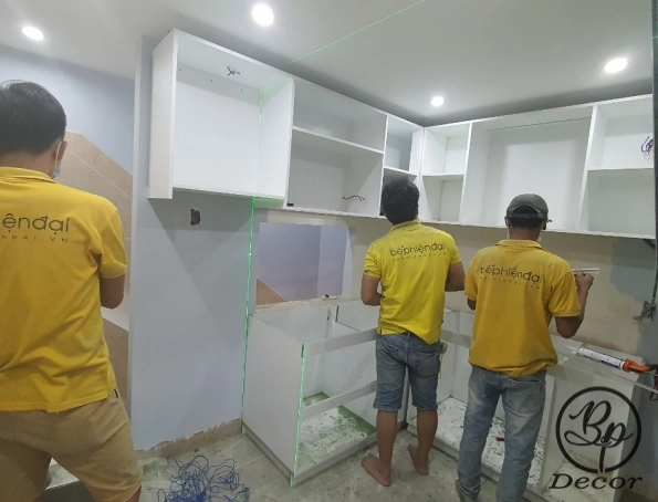 Thi Công Tủ Bếp Nhà Anh Trung Q10